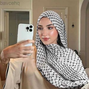 Châles 70 * 180cm styles arabes écharpe femelle Femme Designer Plaid Print Hijab Soft Shawls and Wraps Pachmina Bandana Muslim Headscarf D240426