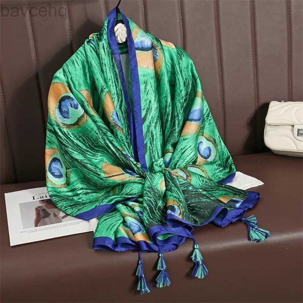 Châles New Luxury Peacock Silk Châle Scarpe Femmes Print Design Pashmina Neckerchief Wraping Muslim Head Turban Bandana Foulard Echarpe D240426