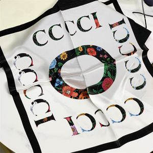 SHAWLS Zomerontwerper SCRANF voor vrouwen Sjawl Silk Square Sjang Hoofd Kerchief 70cm Gebreide luxe doos Letter Flower Fashion sjaals