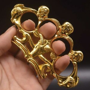 Schapen Schedel Vinger Tijger Vechtsporten Oefen Vier Vuist Set Hand Cl Designer Ring Apparatuur 7MUQ