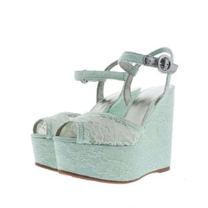 Sheepskin 2022 Lady Leer Sexy Wedge High Heel Sandalen schoenen Lace Buckle Open Toe Peep-Toe Europe en Amerika The Catwalk 3d Flower Wedding Party Maat 0356