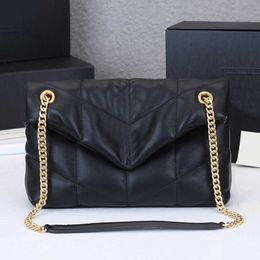 Schapenvacht handtas tote tas schouder kruistassen klassieke letter metaal hardware ketting knoopsgat zacht lederen klep portemonnee interieur ritssluiting