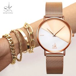 Shengke SK Women Bracelet Watch Set de muñeca de cuero Reloj Vintage Lady Reloj Irregular Mujer Bayan Kol Saati Montre Feminino 9653 7798