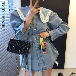 SHENGPLLAE Dentelle Patchwork Grande robe à revers Femme Printemps Simple Boutonnage Taille Puff Sleeve Denim 5B966 210427