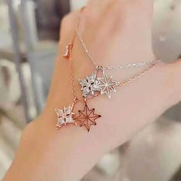 Designer Rovski Luxe Top Juwelen Accessoires Nieuwe Star Snowflake Pendant ketting voor dames Fashion Personality Crystal Element Starlight Collar Chain