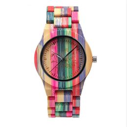 SHIFENMEI Horloge Kleurrijk Bamboe Modieuze sfeer Prachtige glazen horloges Natuurlijke ecologie Delicate gesp Eenvoudige kwarts Pols304S