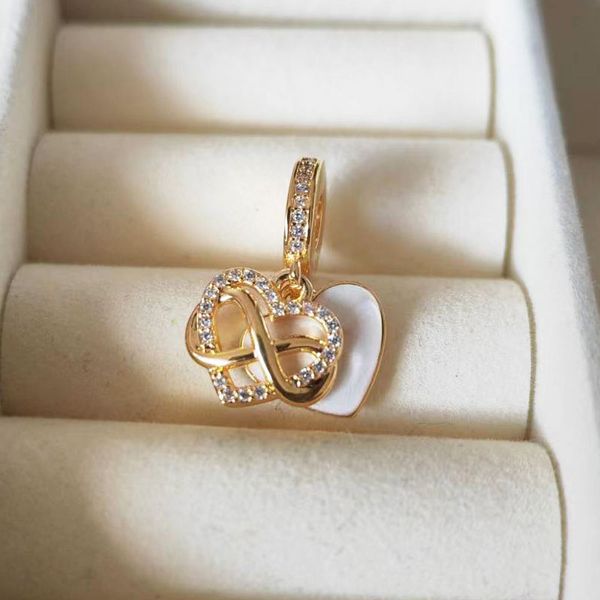 Shine Gold Metal Plaqué Sparkling Infinity Heart Email CZ Charm Bead Uniquement Convient aux bijoux européens de type Pandora Bracelets Colliers