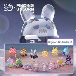 Shinwoo la série Lonely Moon Blind Box Toys Mystery Mistery Figure Caja Surprise Kawaii Modèle d'anniversaire Gift 240407