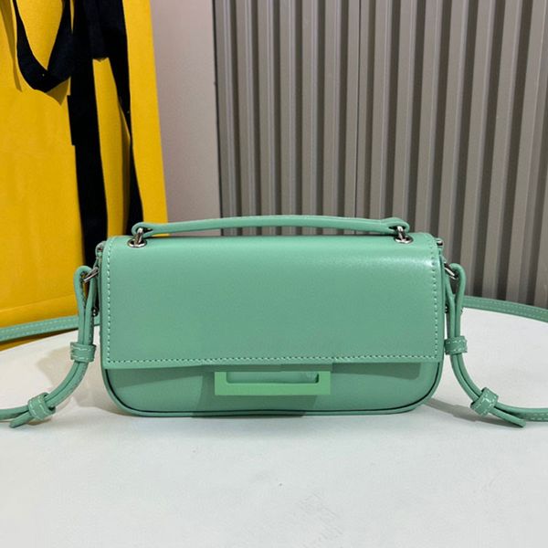 Bolso cruzado diagonal de lujo de piel de becerro brillante Bolso desmontable de moda Patrón de esmalte para mujer en todas las categorías Cierre de cuero interno Mini bolso para teléfono con tapa