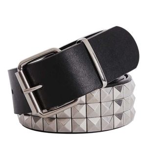 Ceinture rivet de la mode pyramide brillante Menwomen Punk Rock avec boucle d'épingle 210310 279l