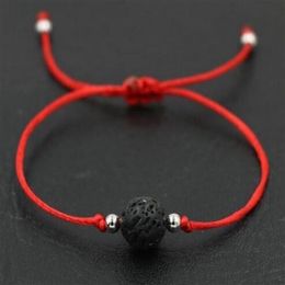 Livraison 50pcs / lot Pierre de Lave Naturelle Noir Rouge Fil Corde Chaîne Brid Chanceux Cadeau Bracelets Bracelets Réglables 281Y