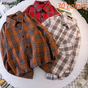 Shirt 30 kleuren geruite shirts Dames Basic Pocket Koreaanse stijl Chic Trendy Populair Vrije tijd Dagelijks Unisex Ulzzang Vrouwelijke top Lente Herfst