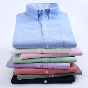 Shirts 2023 Zomer nieuwe mannen Solid Oxford korte mouw shirts katoenkwaliteit mannelijk zakelijk casual shirt comfortabele herenkantoor tops