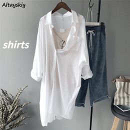 Shirts Dames Effen Losse Femme Mode Blusas Zonbestendig Zomer Casual Ulzzang Dunne All-match Streetwear Chic Elegant Ademend 220725