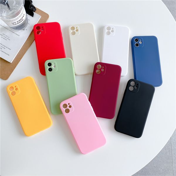 Coques de téléphone en TPU souple antichoc pour iPhone 13 12 11 Pro Max Xs Xr 7 8 Plus Couverture arrière mate de couleur bonbon