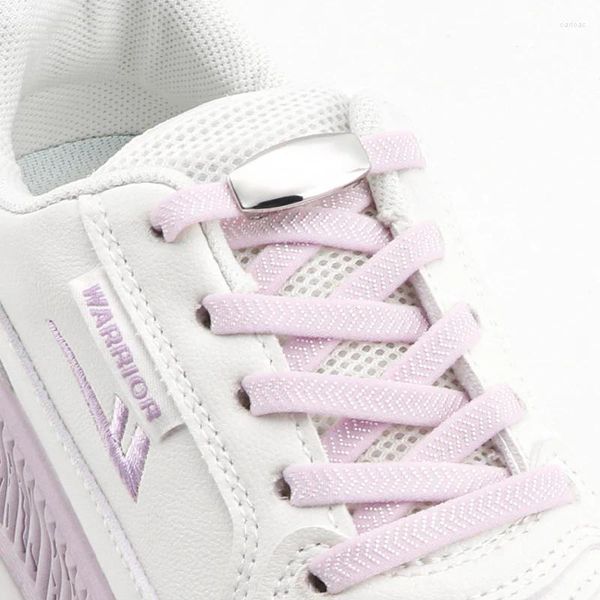 Pièces de chaussures 1pair Lock Laces Laces baskets Sneakers Tennis Shoelaces sans liens Adultes Kids 8 mm Plat sans cravate Shoelace pour chaussures Accessoires