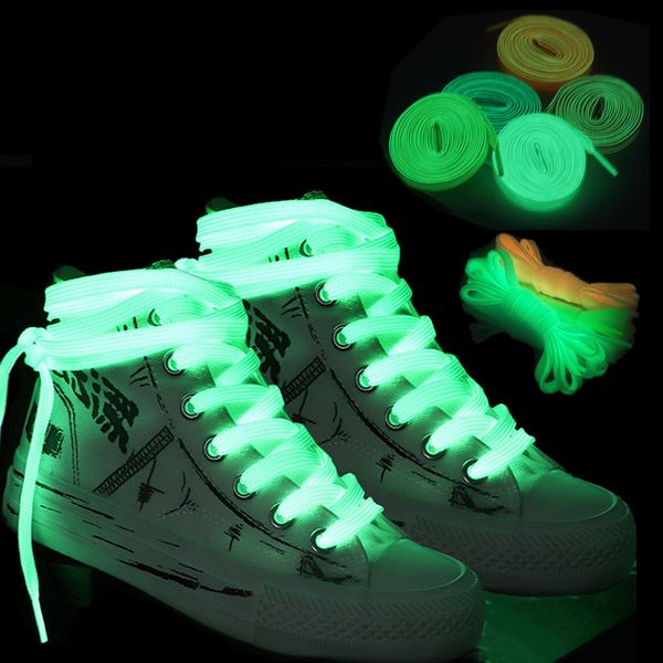 Accesorios de piezas de zapatos 1 par de cordones luminosos para zapatillas de deporte para niños, zapatos deportivos para hombres y mujeres, cordones que brillan en la oscuridad, cordones reflectantes para la noche 230823