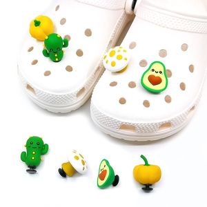 Pièces de chaussures Accessoires 1 PCS 3D Super Champignon Tridimensionnel Avocat Cactus Citrouille PVC Charmes Décoration Ornements Enfant Cadeau 230826