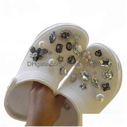 Schoenonderdelen Accessoires 2021 Modeontwerper Kwaliteitsschoenen Charms voor Croc Diy Rhinestone Bee Buckle Drop levering Dhcai