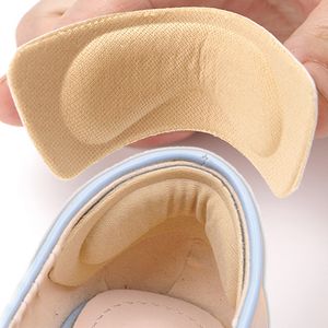 Schoenonderdelen Accessoires 2 stks verdikkende spons hielblokken voor sandalen Hoge schoenen verstelbare antiwar inlegzolen voet inzetstukken Insole Heels Pad Protector 230817