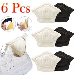 Schoenonderdelen Accessoires 6pcs Insols Patch Heel Pads voor sportschoenen Pijn reliëf Antiwear voeten kussen verstelbare grootte bescherming achtersticker kussen insole 230421