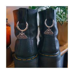 Pièces de chaussures accessoires papillon lune breloque chaussures breloques pour bottes Style Punk livraison directe Otigz