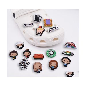 Schuhteile Zubehör Charms Großhandel Kindheitserinnerungen Freunde Lustiges Geschenk Cartoon Croc PVC Dekoration Schnalle Weichgummi Clog Dhnrh