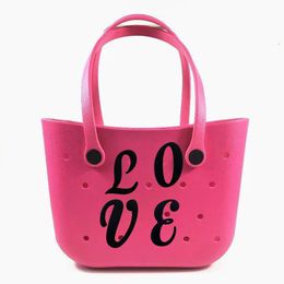 Pièces de chaussures Accessoires Lettrage décoratif pour sac Bogg Lettres de l'alphabet Décor Lettre Charms 3D Personnalisation Sac à main DIY Blanc et B Otem6