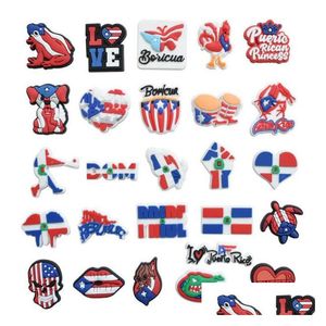 Pièces de chaussures Accessoires Livraison rapide 100pcs / set personnalisé Porto Rico Croc Charms Cartoon Logo PVC Caoutchouc pour la décoration Drop Shoes Dhuw4