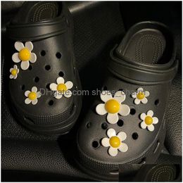 Schoenonderdelen Accessoires Bloemen Charms Toy Buckle Backpack PVC Leuk Diy Slipper Xmas Kids Party Fit Croc Gifts Polsbandjes Drop Deli Dh8dg