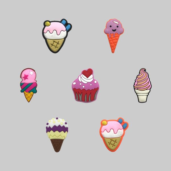 Pièces de chaussures Accessoires Funny Ice Cream Cake-T1087 Breloques de dessin animé pour sabots Sandales Unisexe Décoration Mignon Jig Party Gift Drop Delivery Otipx