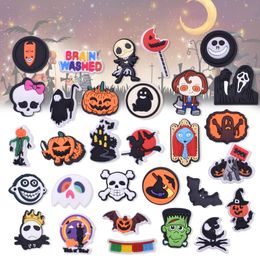 Accessoires de chaussures Accessoires Halloween Cartoon Clog Charm Charms Convient aux sandales Décorations Sorcière Ghost Skl Château Design Filles Enfants Tee Otfij