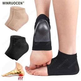 Pièces de chaussures Accessoires Fasciite plantaire Chaussettes à talons en silicone Gel Hydratant Anti-fissuration Éperons Pieds fissurés Coussinets de soins pour soulager la douleur 231025