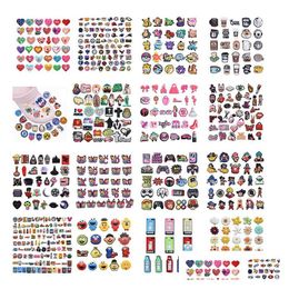 Pièces de chaussures ACCESSOIRES PVC SPORTS CHARMS ACCESSORES LETTRE DE MODE FLORIES ET COFE COFIE