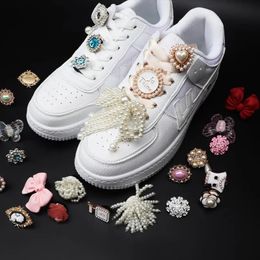 Pièces de chaussures accessoires strass perles charmes beauté parfum Sneaker fille cadeau décoration bricolage lacets boucles chaussures accessoires 231128