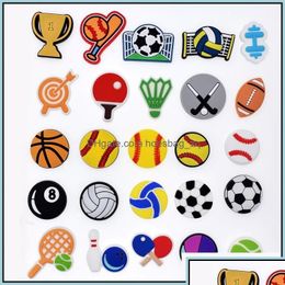 Schoen Onderdelen Accessoires Schoenen Groothandel Voetbal Sport Klomp Charms Gesp Knoppen Pins Polsbandje Armband Decoratie Kinderen Tiener Adty Dr Dhd3Y