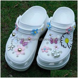 Schoenonderdelen accessoires stijl chrysanthemum croc charms vlinderdecoraties drop levering schoenen dhuns
