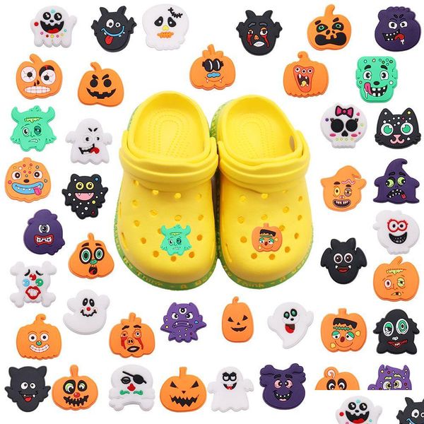 Accessoires de chaussures en gros 100pcs PVC Halloween citrouille monstres jardin charmes enfants boucle décorations pour bracelet bout à bout Dhzuh