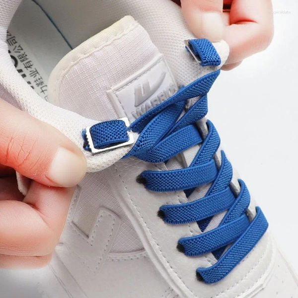 Pièces de chaussures Enfants Adultes Classics Couleur solide Shoelace Sneakers sans crava