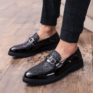 Schoenen 2019 Fashion Classic Style Men schoenen goud zilveren Simple Designer Men Casual Shoes Outdoor Slip On Party Club Shoes Men A4