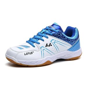 Chaussures 2022 Nouveau arrivée Classics Style Men de tennis Chaussures de jogging en plein air baskets Lace Up Up Men Shoes Athletic Chaussures Badminton