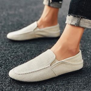 Chaussures 2022 NOUVELLES MOLANDES MODE MEN BROUPE CASSORATION CASSORES Classic Linen Sneakers Male Male Summer Cheap Driving Chaussures pour hommes