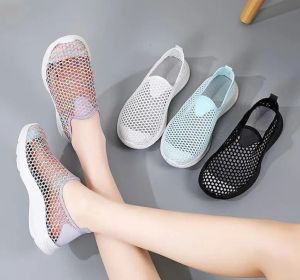 Chaussures 2023 Été Nouvelles femmes chaussures décontractées chaussures slipons appartements femelles à eau respirante baskets chaussures de tennis pour femmes