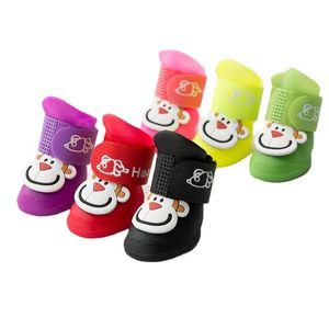 Chaussures 4pcs animaux de compagnie imperméables Plume Rainhoe Antislip Boot Petit moyen grand chiens chats extérieurs chaussures de chaussures de chien