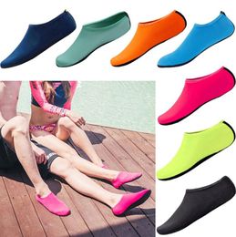 Chaussures plage nager socles de sport en eau à nager barefoot sneaker gym yoga fitness dance nage de nage de plongée plongeur de plongée chaussures de plongée pour enfants hommes femmes