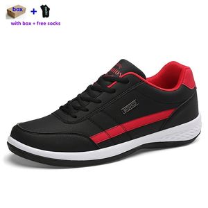 Chaussures Big Leather Men Size US6.5-11.5 Tendance Casual Shoe Houstable Leisure Male Sneakers Menles non glissées Chaussures de randonnée à l'extérieur de la chaussure de concepteur sport NO.8001 254 S