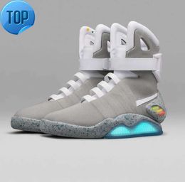 chaussures grande taille US 13 bottes Designer Authentique Air Mag Retour vers le futur Baskets Marty Mcfly Led Chaussures Lighting Up Mags Sneake chaussures pour hommes baskets hommes baskets no VFA6