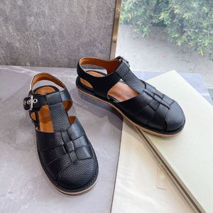 Chaussures de marque de styliste à fond plat, chaussures de plage décontractées d'été en cuir à talons