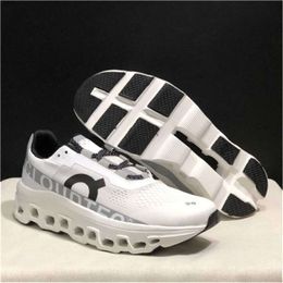 Chaussures nuage 0n chaussures femmes hommes nuage x swiss décontracté federer sneakers entraîne et croix en train noire