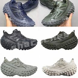 Schoenen ontwerper Men Women Tyre Tyre Platform Defender Sneakers Beige Black Gray Khai Army Green Navy Stars Loves Sport 35-45